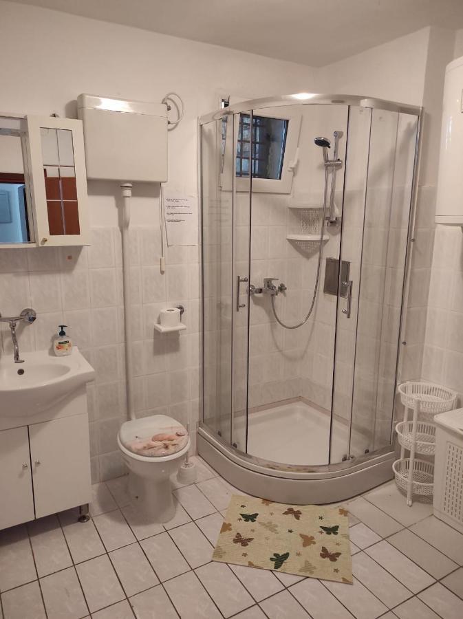 Apartments Rendulic Malinska Kültér fotó