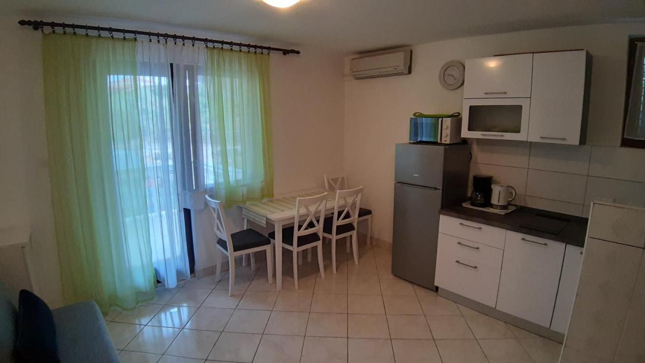 Apartments Rendulic Malinska Kültér fotó