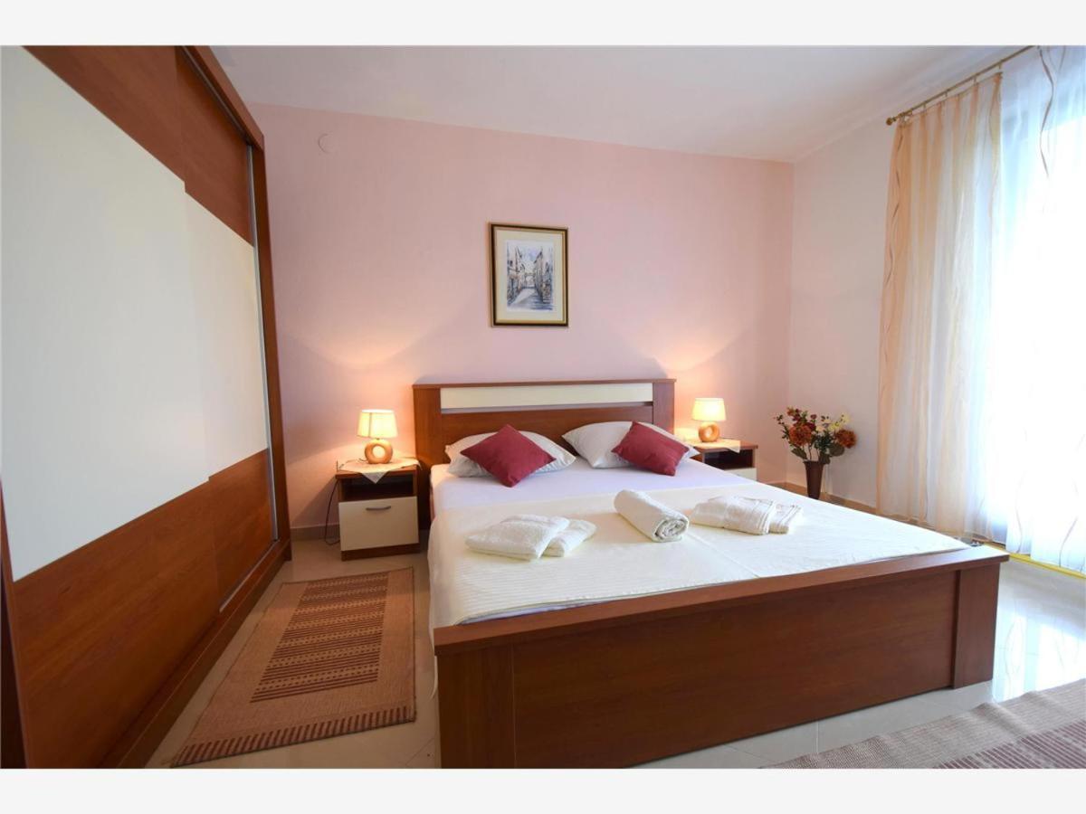 Apartments Rendulic Malinska Kültér fotó