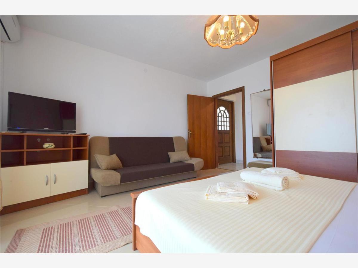 Apartments Rendulic Malinska Kültér fotó
